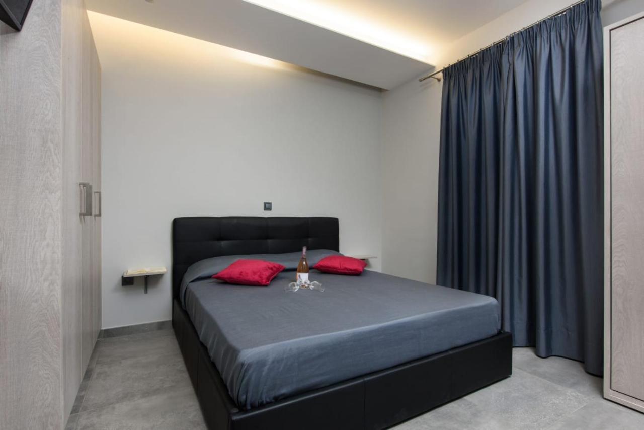 Dorotea Luxury Rooms Ipsos Exterior photo